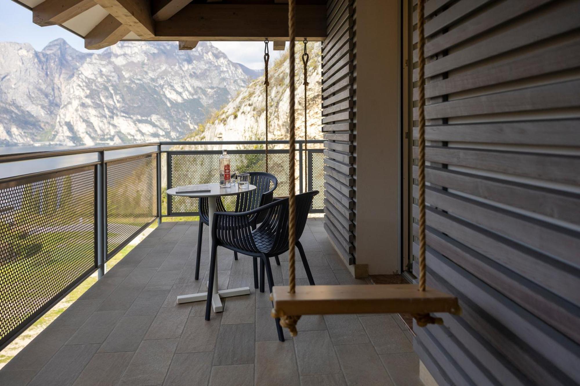 Hi Hotels Torbole - Pool & Spa Torbole Sul Garda Extérieur photo