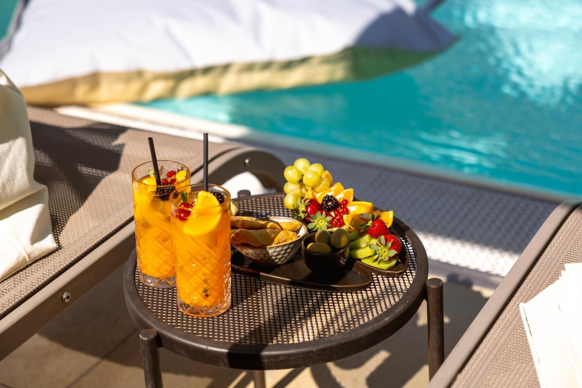Hi Hotels Torbole - Pool & Spa Torbole Sul Garda Extérieur photo